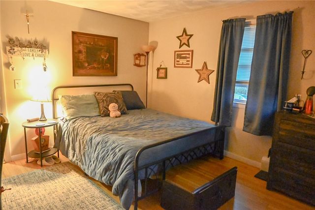 62 Canonchet Trail, Cranston, RI 02921