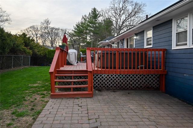 62 Canonchet Trail, Cranston, RI 02921