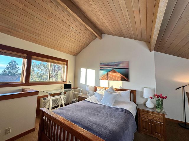 18575 SW Century Drive 2035, 2036, Bldg. 20, Bend, OR 97702