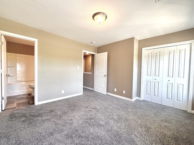 955 Big Sky Dr Apt D, Clarksville, TN 37040