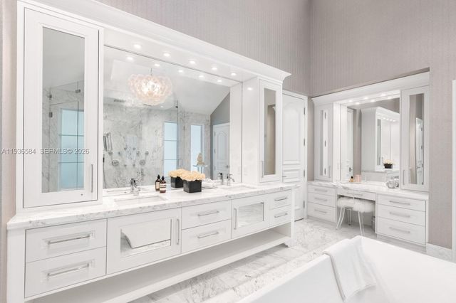 761 Buttonwood Ln, Miami, FL 33137