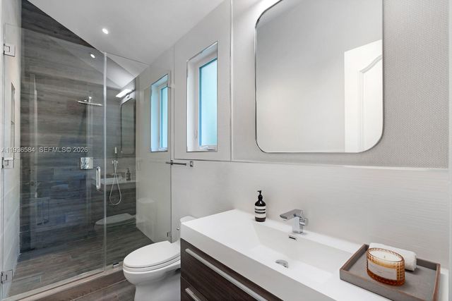 761 Buttonwood Ln, Miami, FL 33137