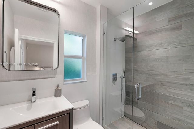 761 Buttonwood Ln, Miami, FL 33137