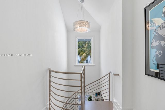 761 Buttonwood Ln, Miami, FL 33137