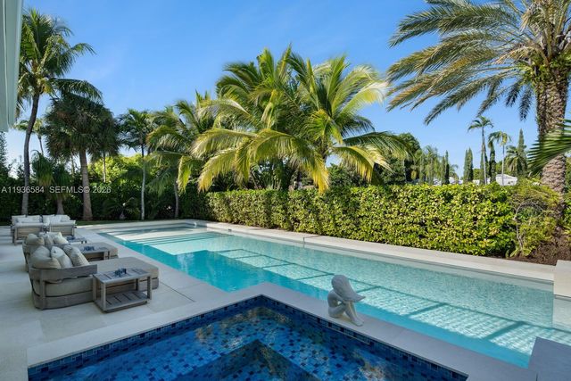 761 Buttonwood Ln, Miami, FL 33137