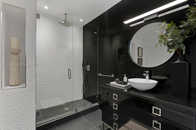 761 Buttonwood Ln, Miami, FL 33137