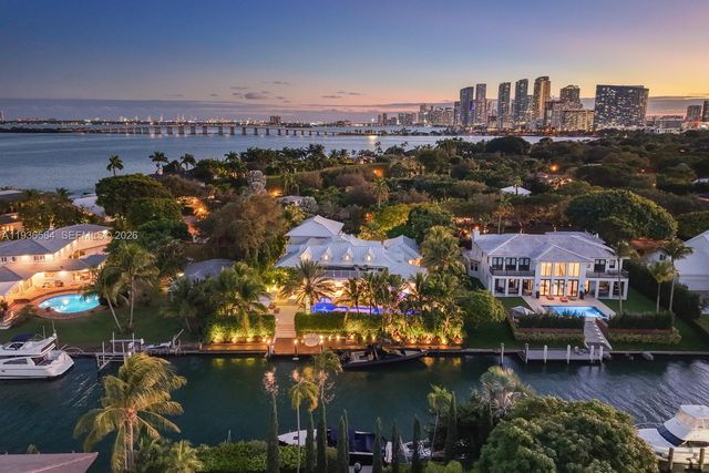 761 Buttonwood Ln, Miami, FL 33137