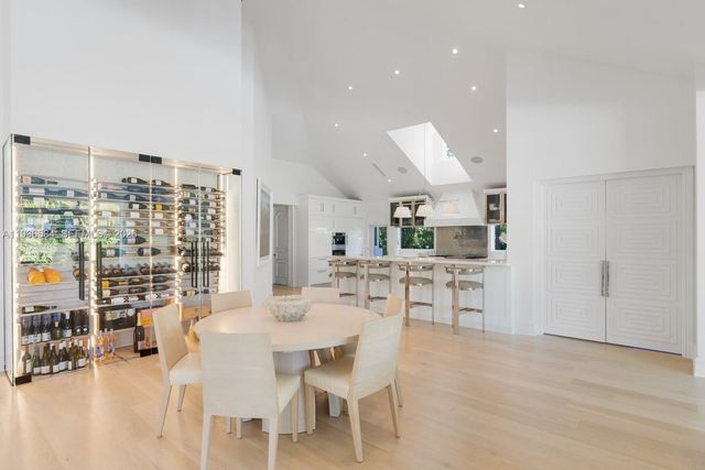 761 Buttonwood Ln, Miami, FL 33137