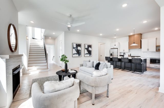 1915 Scott Ave, Nashville, TN 37206