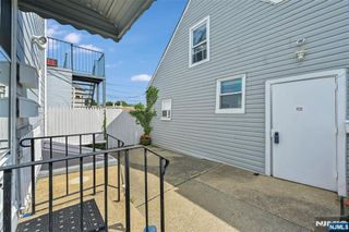 252-258 Degraw Avenue, Teaneck, NJ 07666