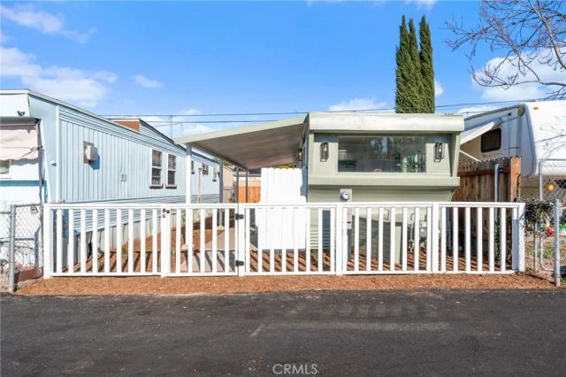 26135 Baseline 18, Highland, CA 92346