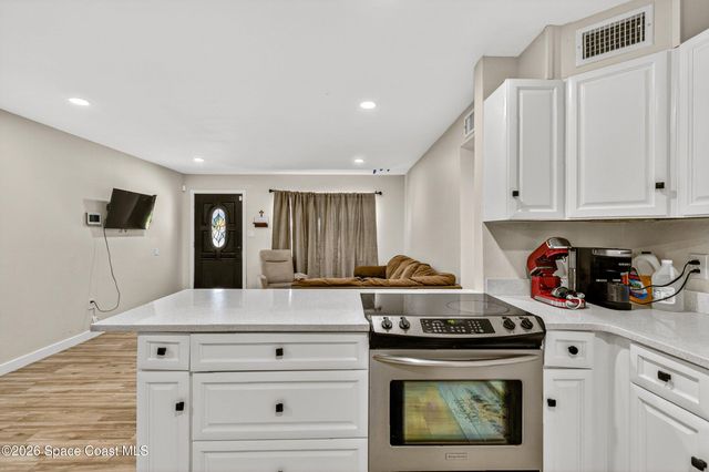 1395 Ashwood Drive, Melbourne, FL 32935