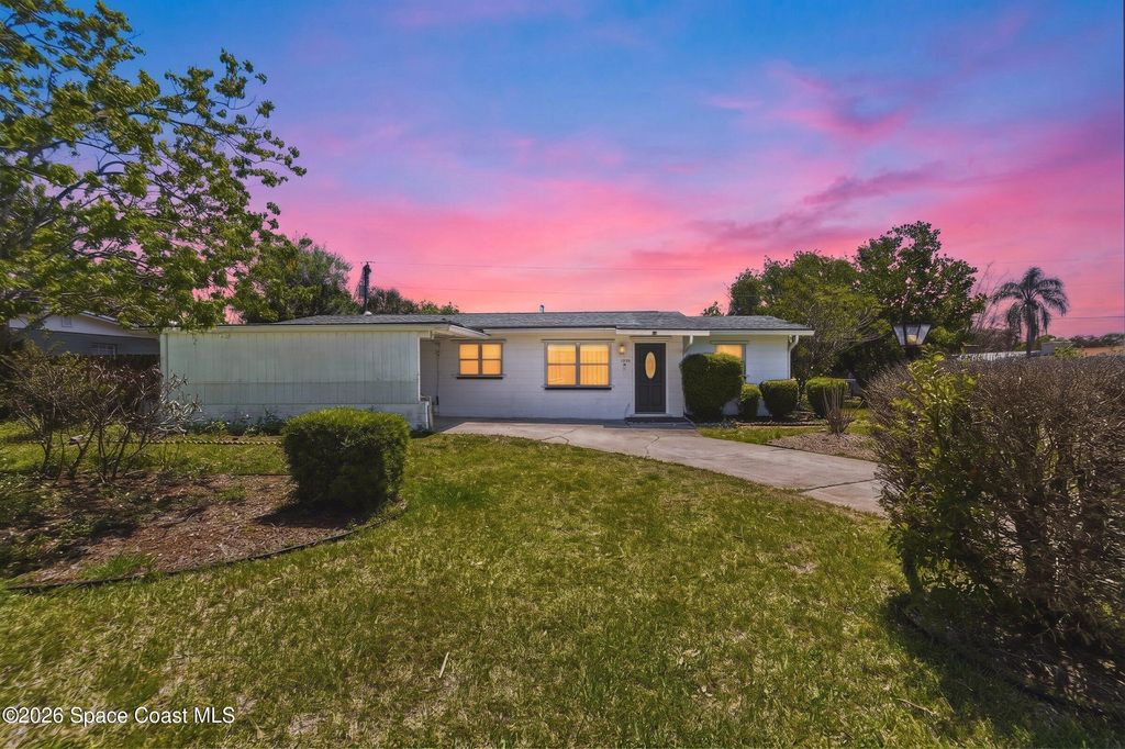 1395 Ashwood Drive, Melbourne, FL 32935