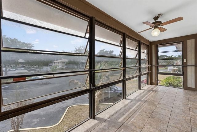 9748 S Belfort Circle 201, Tamarac, FL 33321