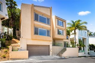 3751 Prestwick Drive, Los Angeles, CA 90027