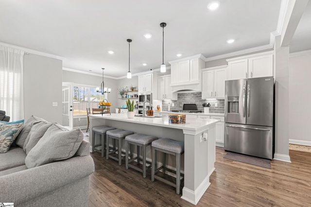 1 Martin Woods Way, Fountain Inn, SC 29644