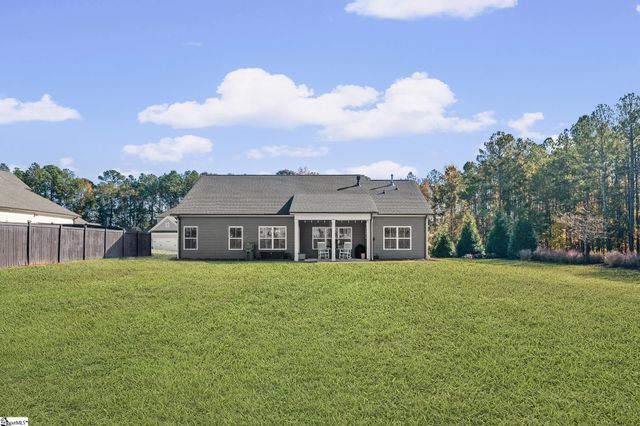 1 Martin Woods Way, Fountain Inn, SC 29644