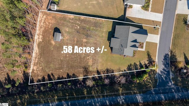 1 Martin Woods Way, Fountain Inn, SC 29644