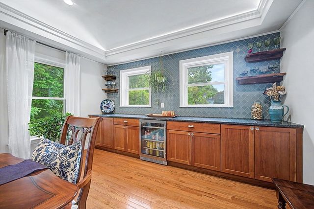 4 Dicarlo Rd, Hopkinton, MA 01748