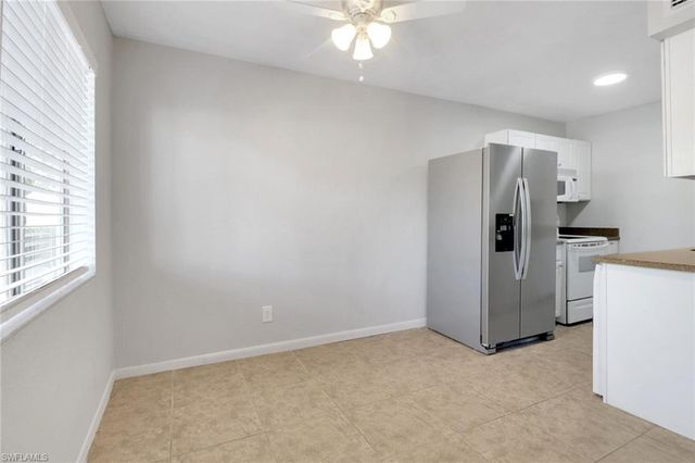 4635 Bayshore DR P4, Naples, FL 34112
