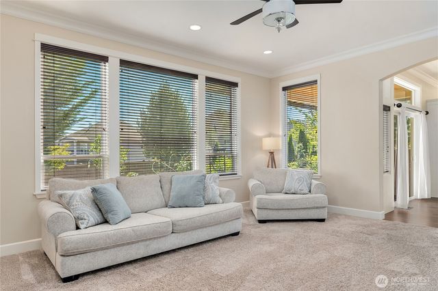 6622 Stuart Avenue SE, Auburn, WA 98092