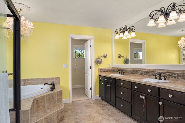 6622 Stuart Avenue SE, Auburn, WA 98092
