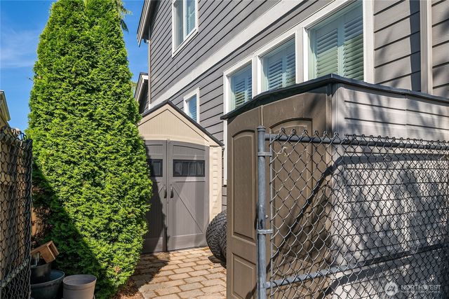 6622 Stuart Avenue SE, Auburn, WA 98092