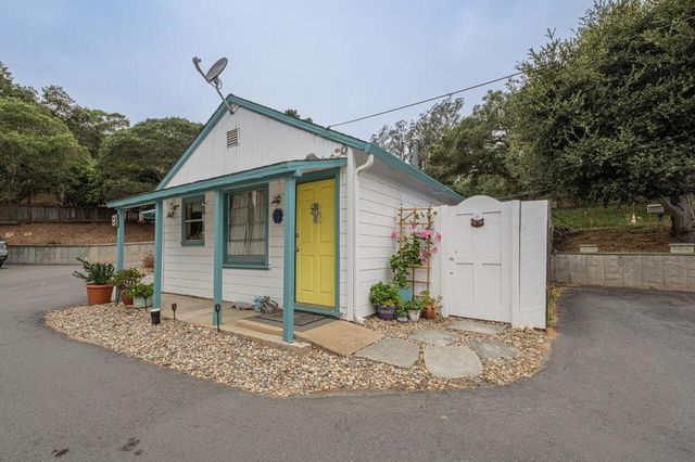 17229 McGuffie Road, Prunedale, CA 93907