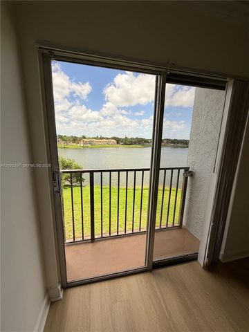 8560 N Sherman Cir 404, Miramar, FL 33025