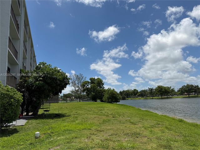 8560 N Sherman Cir 404, Miramar, FL 33025