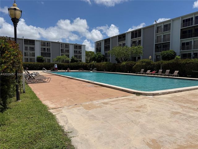 8560 N Sherman Cir 404, Miramar, FL 33025