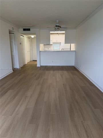 8560 N Sherman Cir 404, Miramar, FL 33025