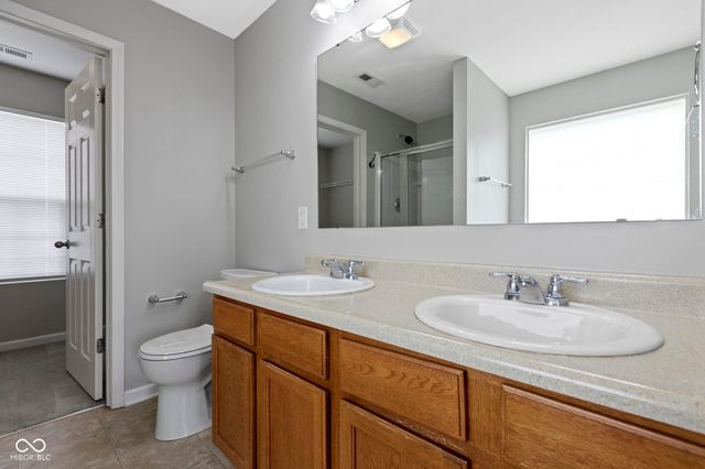 813 Aerostar Court, Avon, IN 46123