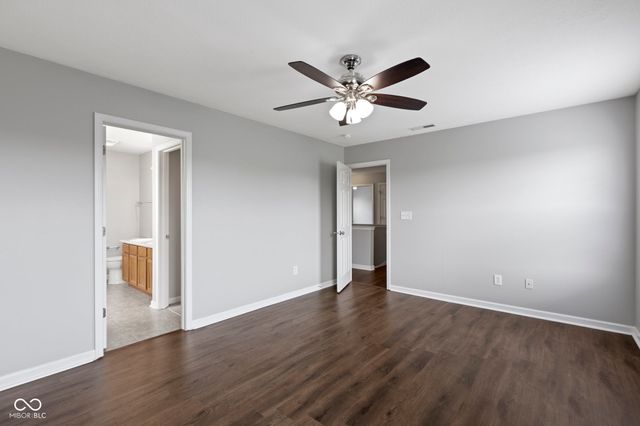 813 Aerostar Court, Avon, IN 46123