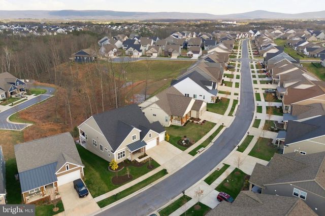 121 MILKWEED, Lake Frederick, VA 22630