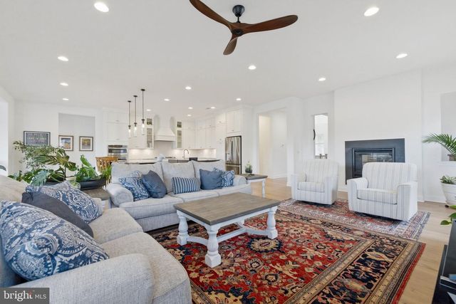 121 MILKWEED, Lake Frederick, VA 22630