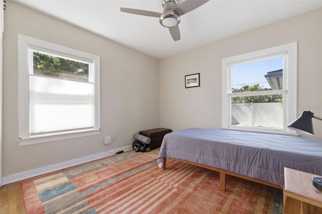 801 14TH AVENUE N, St Petersburg, FL 33701
