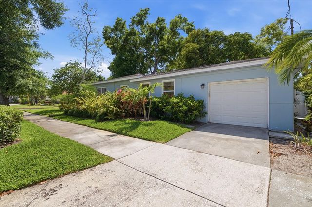 801 14TH AVENUE N, St Petersburg, FL 33701