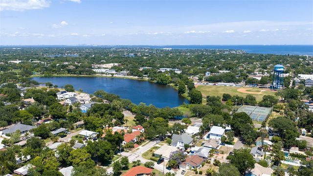 801 14TH AVENUE N, St Petersburg, FL 33701