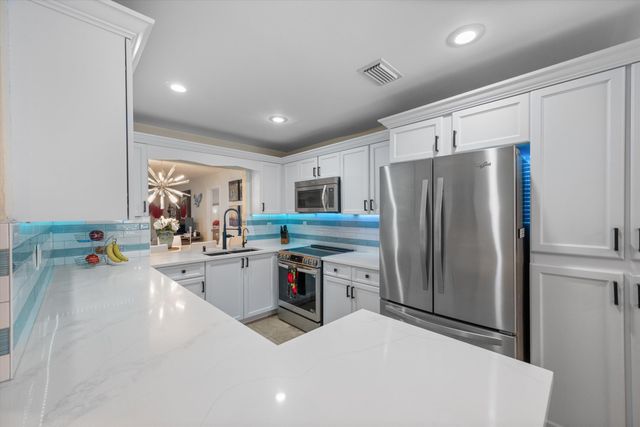 12438 Guilford Way, Wellington, FL 33414