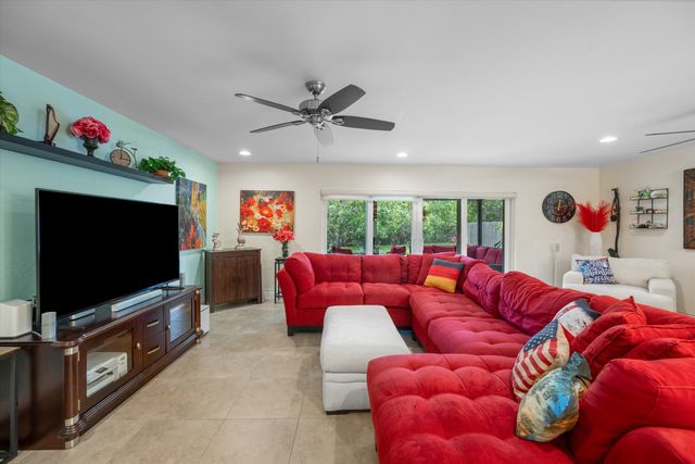 12438 Guilford Way, Wellington, FL 33414