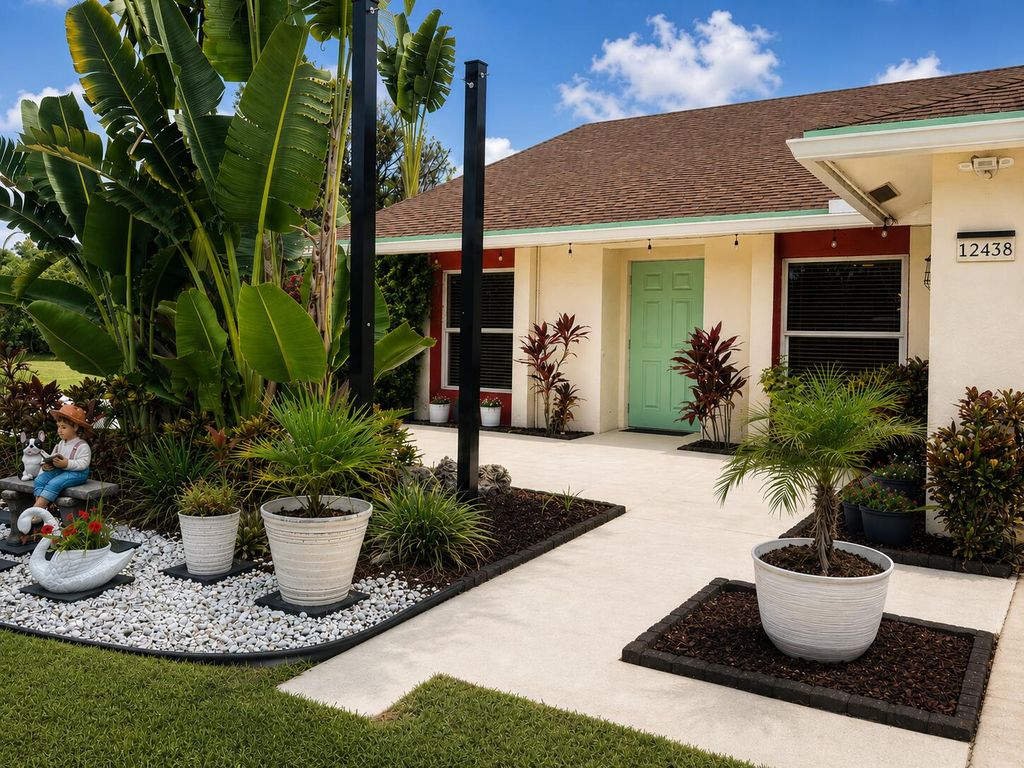 12438 Guilford Way, Wellington, FL 33414