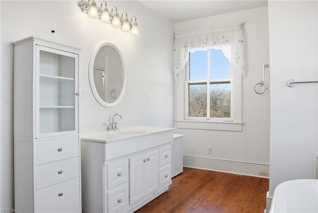 24581 Delaware RD, Courtland, VA 23837