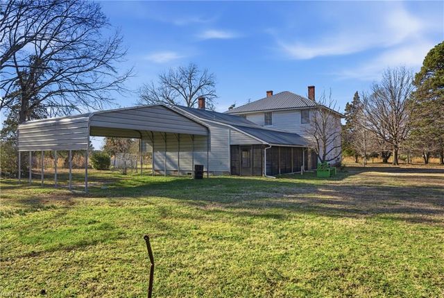 24581 Delaware RD, Courtland, VA 23837