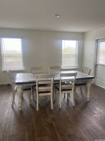 3866 snowbird, Converse, TX 78109