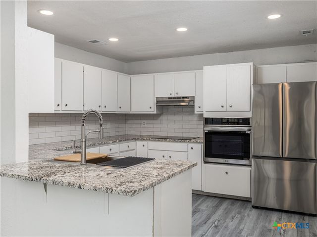 148 Discovery Lane, San Marcos, TX 78666