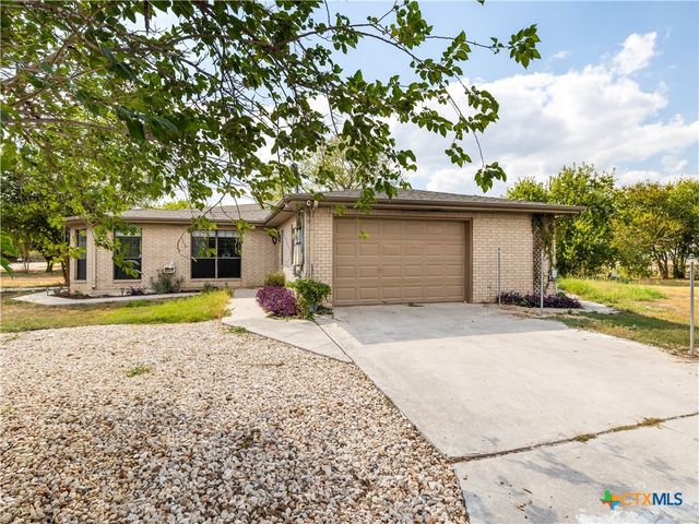 148 Discovery Lane, San Marcos, TX 78666