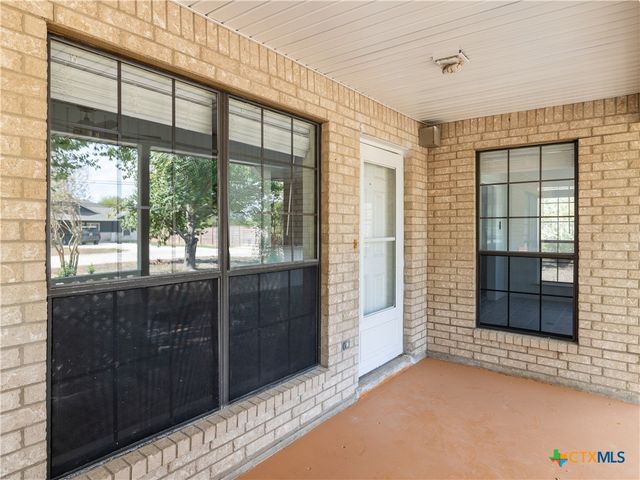 148 Discovery Lane, San Marcos, TX 78666