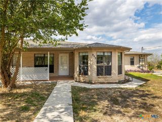 148 Discovery Lane, San Marcos, TX 78666
