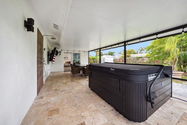 4091 Lakespur Circle N, Palm Beach Gardens, FL 33410